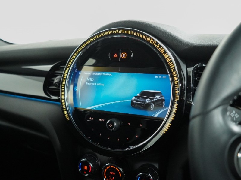 2023 (23) MINI HATCHBACK 1.5 Cooper Sport 3dr Auto 5552839
