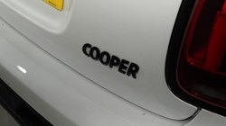 2023 (23) MINI HATCHBACK 1.5 Cooper Sport 3dr Auto 5552801