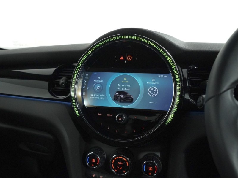2023 (23) MINI HATCHBACK 1.5 Cooper Sport 3dr Auto 5552830