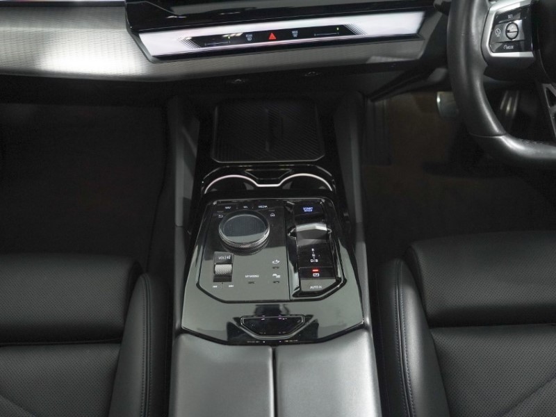 2024 (24) BMW I5 250kW eDrive40 M Sport 84kWh 4dr Auto 5615831