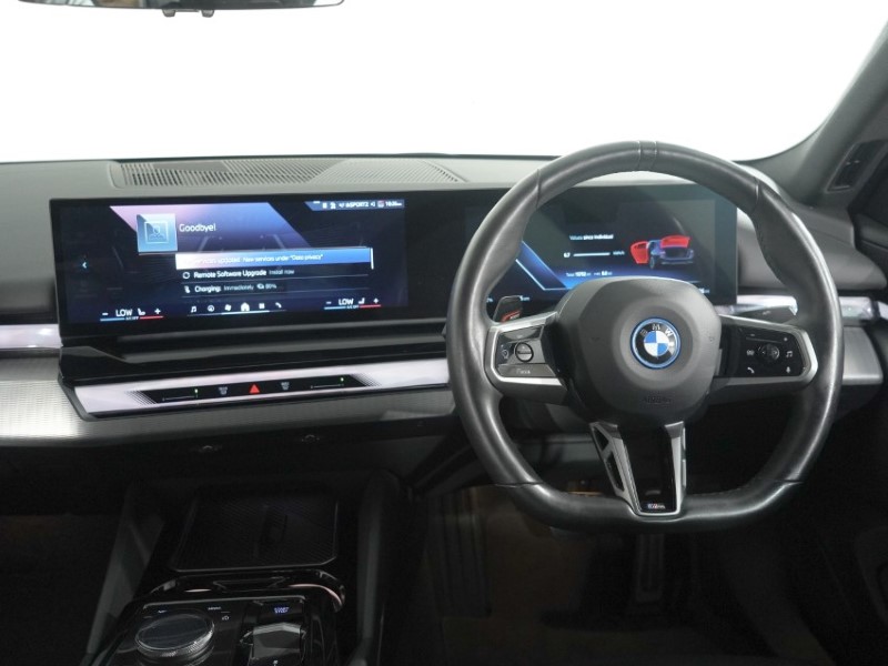 2024 (24) BMW I5 250kW eDrive40 M Sport 84kWh 4dr Auto 5615829