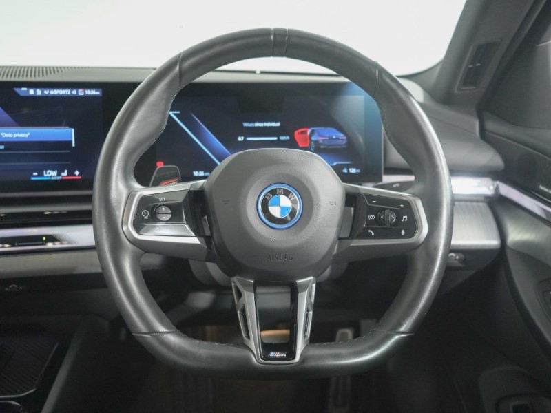 2024 (24) BMW I5 250kW eDrive40 M Sport 84kWh 4dr Auto 5615832