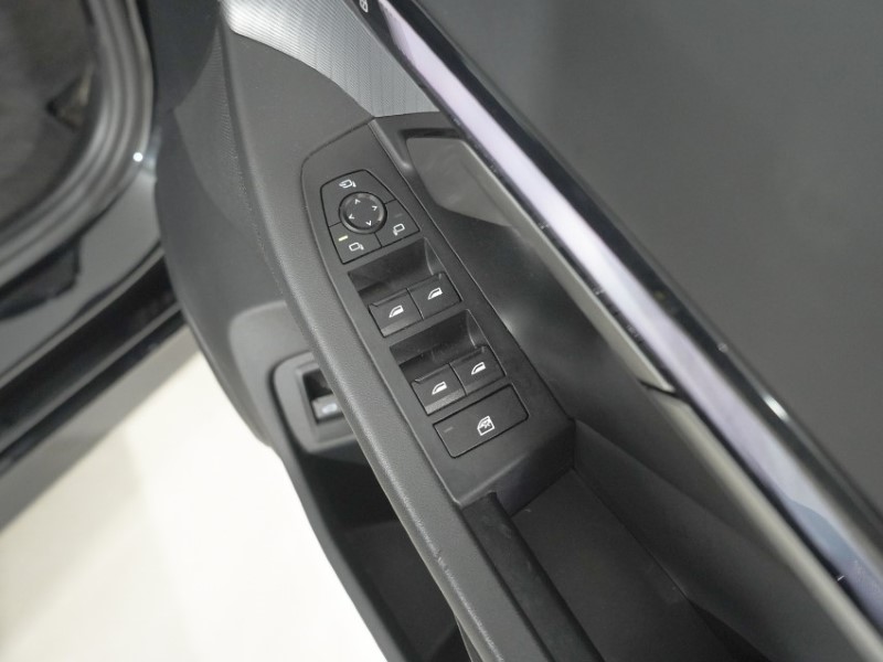 2024 (24) BMW I5 250kW eDrive40 M Sport 84kWh 4dr Auto 5615844