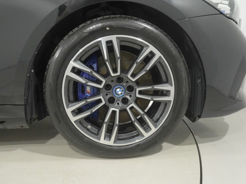 2024 (24) BMW I5 250kW eDrive40 M Sport 84kWh 4dr Auto 5615837