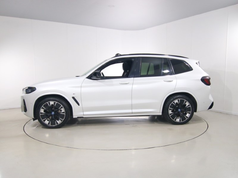 2022 (22) BMW iX3 210kW M Sport Pro 80kWh 5dr Auto 5558328