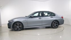 2024 (24) BMW 3 SERIES 330e M Sport 4dr Step Auto 5572036