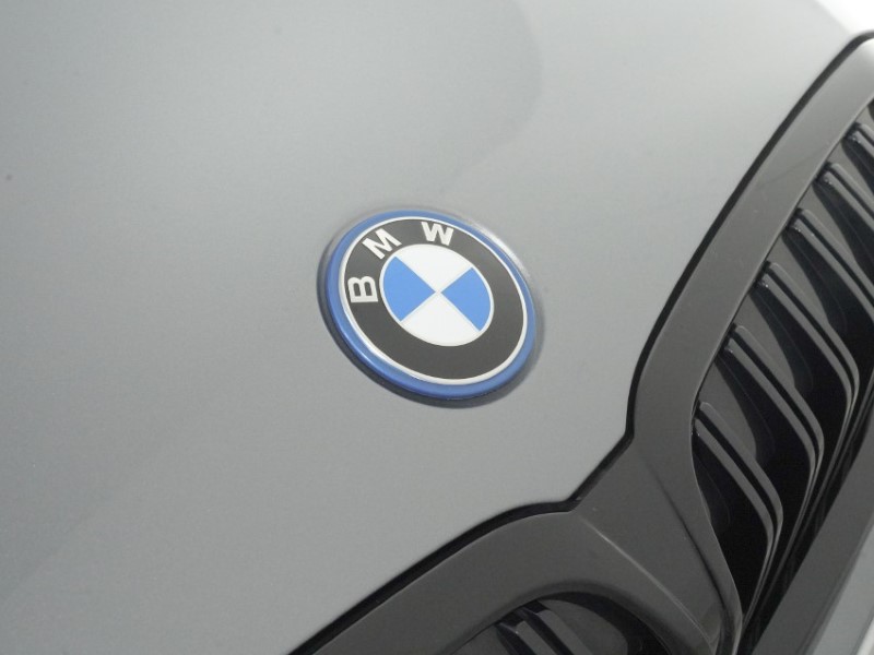 2024 (24) BMW 3 SERIES 330e M Sport 4dr Step Auto 5571994