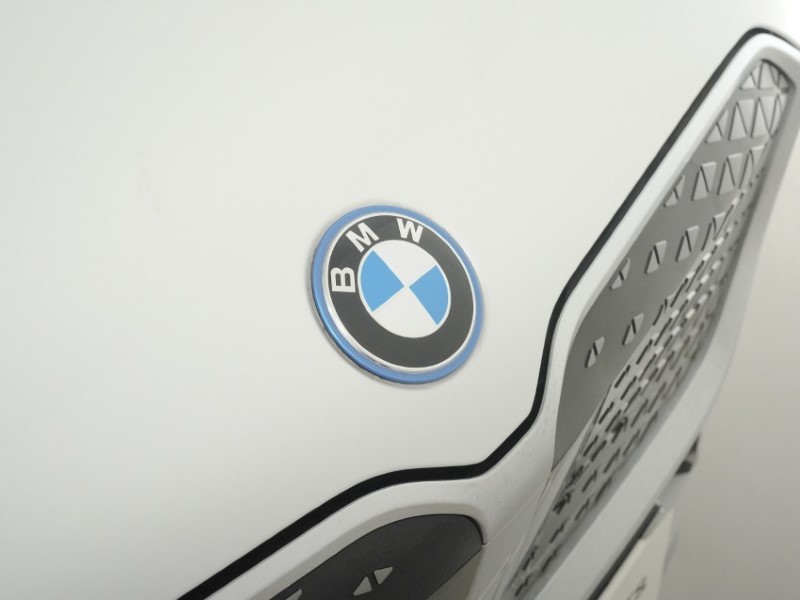 2024 (24) BMW iX1 230kW xDrive30 xLine 65kWh 5dr Auto 5597502