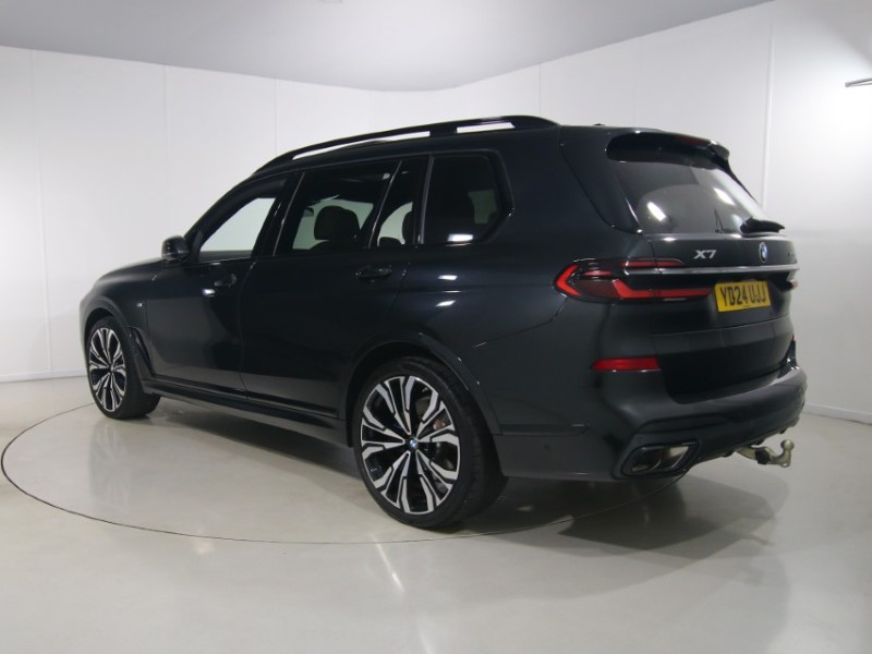 2024 (24) BMW X7 xDrive40i MHT M Sport 5dr Step Auto 1
