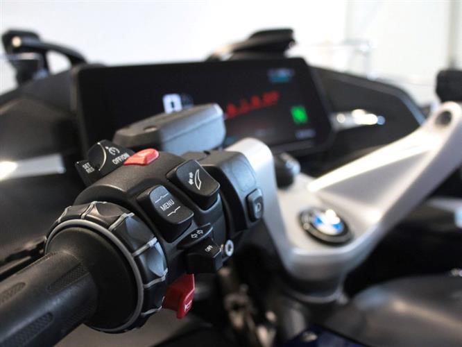2022 (22) BMW Motorrad R1250 R 1250 RT LE (21MY) 5554147