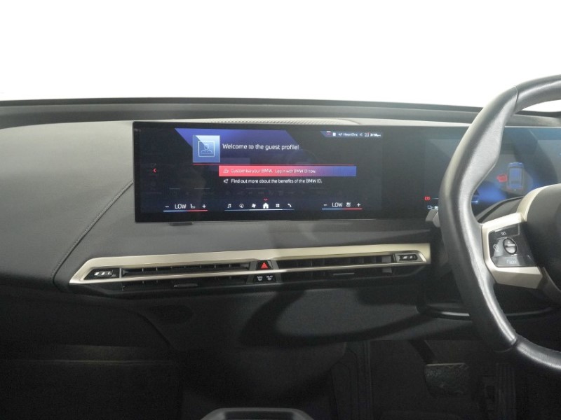 2024 (24) BMW iX 455kW M60 111.5kWh 5dr Auto 5571072