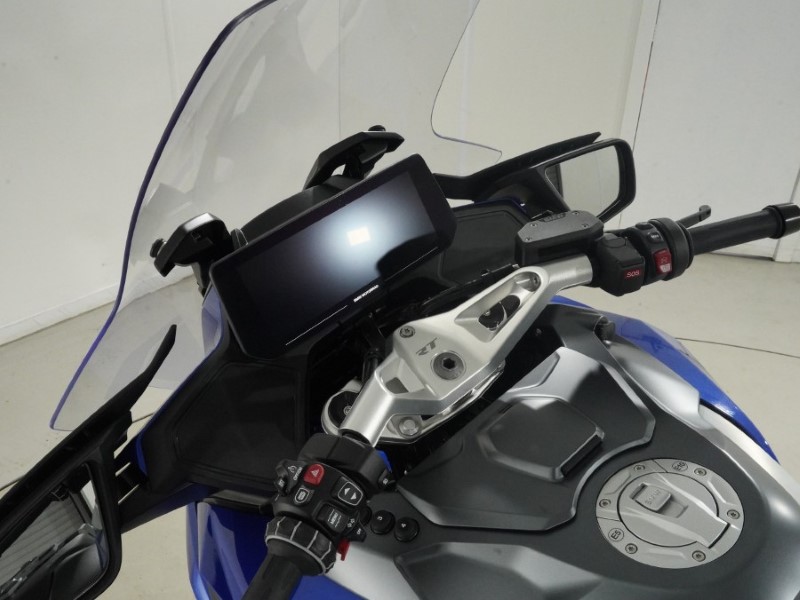 2025 (75) BMW Motorrad R1300 RT LE ASA (25MY) 5569961