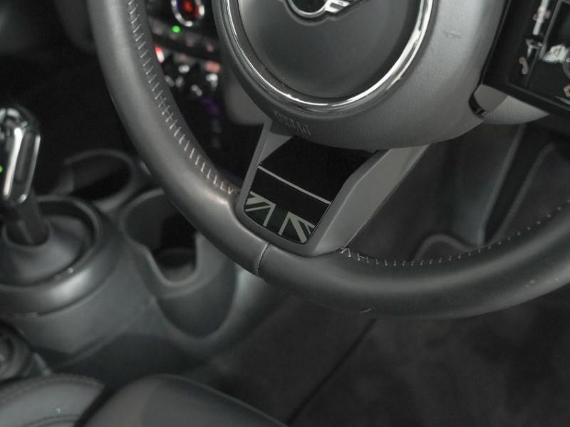 2023 (72) MINI HATCHBACK 1.5 Cooper Exclusive 3dr Auto 5588707