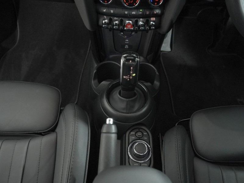 2023 (72) MINI HATCHBACK 1.5 Cooper Exclusive 3dr Auto 5588691