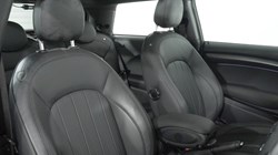 2023 (72) MINI HATCHBACK 1.5 Cooper Exclusive 3dr Auto 5588708
