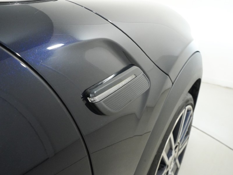 2023 (72) MINI HATCHBACK 1.5 Cooper Exclusive 3dr Auto 5588700