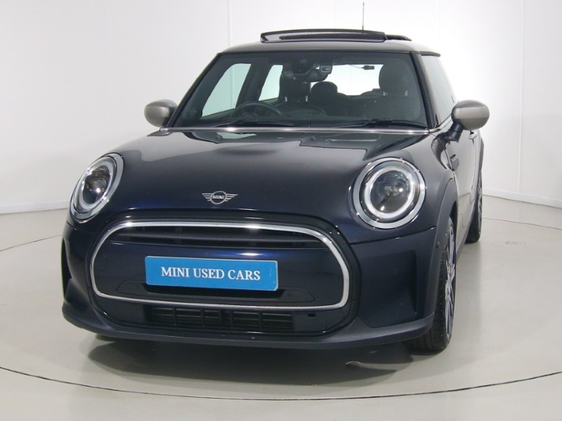 2023 (72) MINI HATCHBACK 1.5 Cooper Exclusive 3dr Auto 5588736