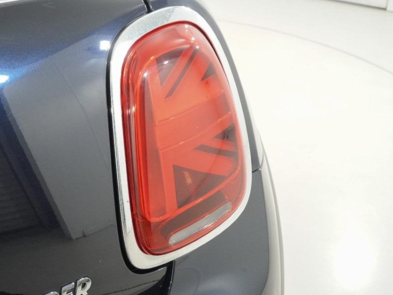 2023 (72) MINI HATCHBACK 1.5 Cooper Exclusive 3dr Auto 5588680