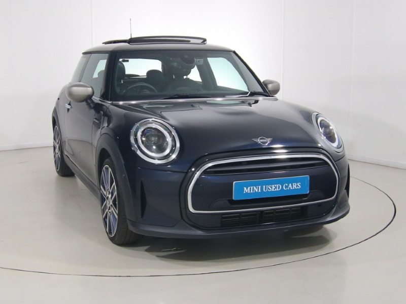 2023 (72) MINI HATCHBACK 1.5 Cooper Exclusive 3dr Auto 5588735