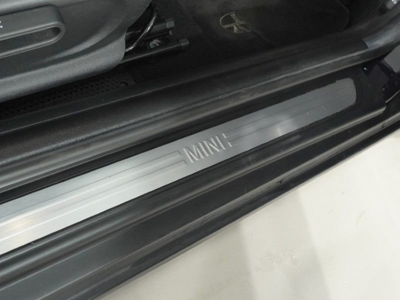 2023 (72) MINI HATCHBACK 1.5 Cooper Exclusive 3dr Auto 5588704