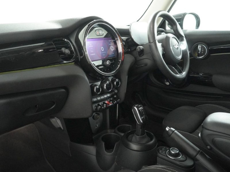 2023 (23) MINI HATCHBACK 2.0 Cooper S Classic 3dr 5563890