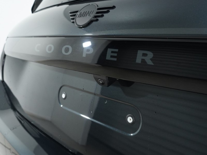 2025 (75) MINI COOPER 135kW E Sport 41kWh 3dr Auto 5715922