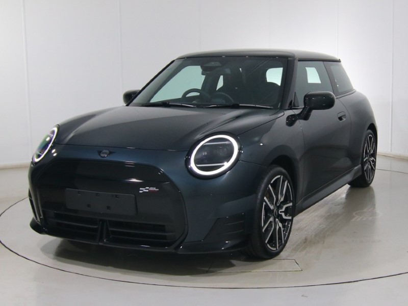 2025 (75) MINI COOPER 135kW E Sport 41kWh 3dr Auto 5715952