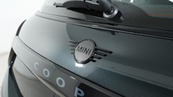 2025 (75) MINI COOPER 1.5 C Sport 3dr Auto 5571793