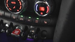 2019 (69) MINI HATCHBACK 1.5 Cooper Sport II 5dr 5579774