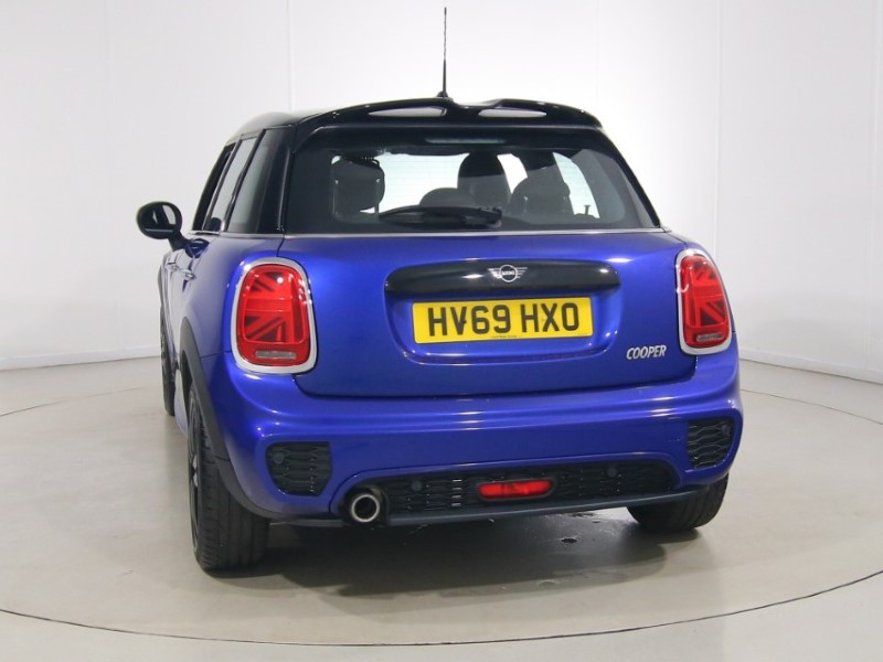 2019 (69) MINI HATCHBACK 1.5 Cooper Sport II 5dr 5579790