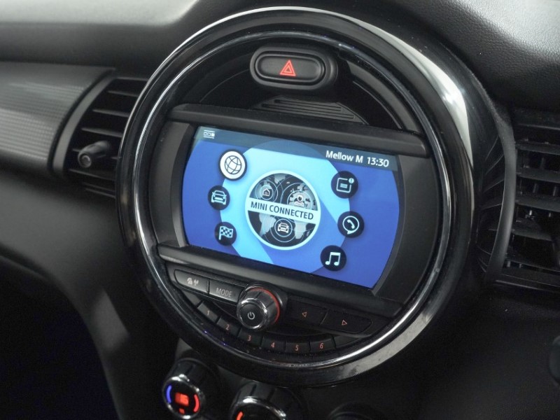 2019 (69) MINI HATCHBACK 1.5 Cooper Sport II 5dr 5579778