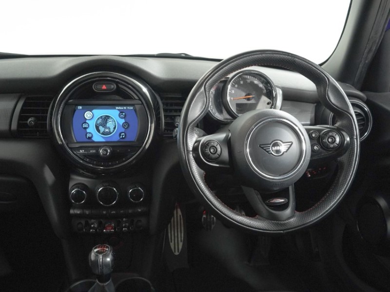2019 (69) MINI HATCHBACK 1.5 Cooper Sport II 5dr 5579746