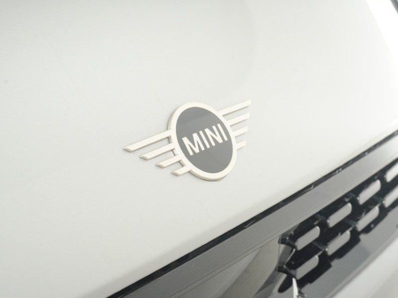 2026 (26) MINI COOPER 1.5 C Classic 5dr Auto 5963759