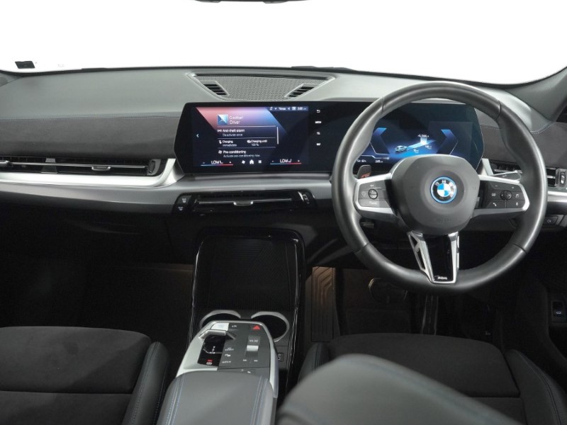 2024 (24) BMW iX2 230kW xDrive30 M Sport 65kWh 5dr Auto 5575212