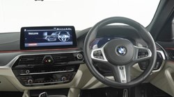 2022 (22) BMW 5 SERIES 530d xDrive MHT M Sport 4dr Auto 5567732