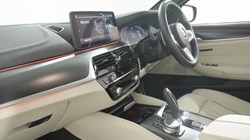 2022 (22) BMW 5 SERIES 530d xDrive MHT M Sport 4dr Auto 5567728