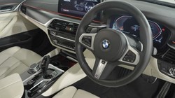 2022 (22) BMW 5 SERIES 530d xDrive MHT M Sport 4dr Auto 5567753