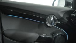 2022 (22) MINI HATCHBACK 1.5 Cooper Classic 5dr Auto 5588257