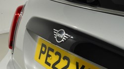 2022 (22) MINI HATCHBACK 1.5 Cooper Classic 5dr Auto 5588229