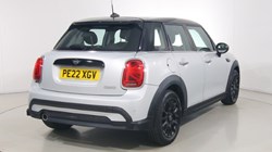 2022 (22) MINI HATCHBACK 1.5 Cooper Classic 5dr Auto 5588271