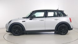 2022 (22) MINI HATCHBACK 1.5 Cooper Classic 5dr Auto 5588268