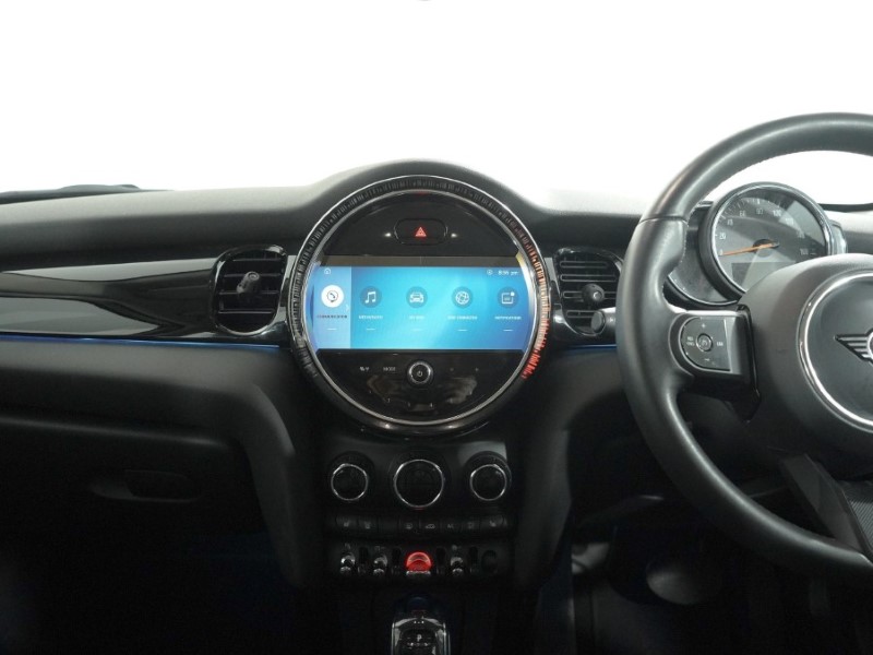 2022 (22) MINI HATCHBACK 1.5 Cooper Classic 5dr Auto 5588241