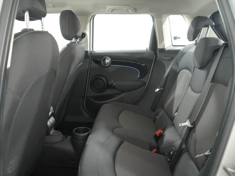 2022 (22) MINI HATCHBACK 1.5 Cooper Classic 5dr Auto 5588239