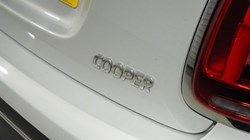 2022 (22) MINI HATCHBACK 1.5 Cooper Classic 5dr Auto 5588228