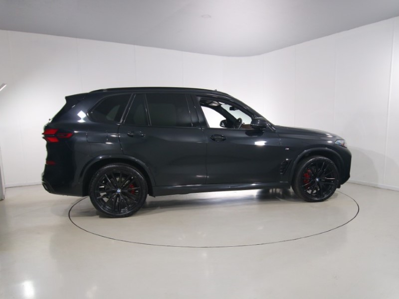 2025 (25) BMW X5 xDrive30d MHT M Sport 5dr Auto 5617305