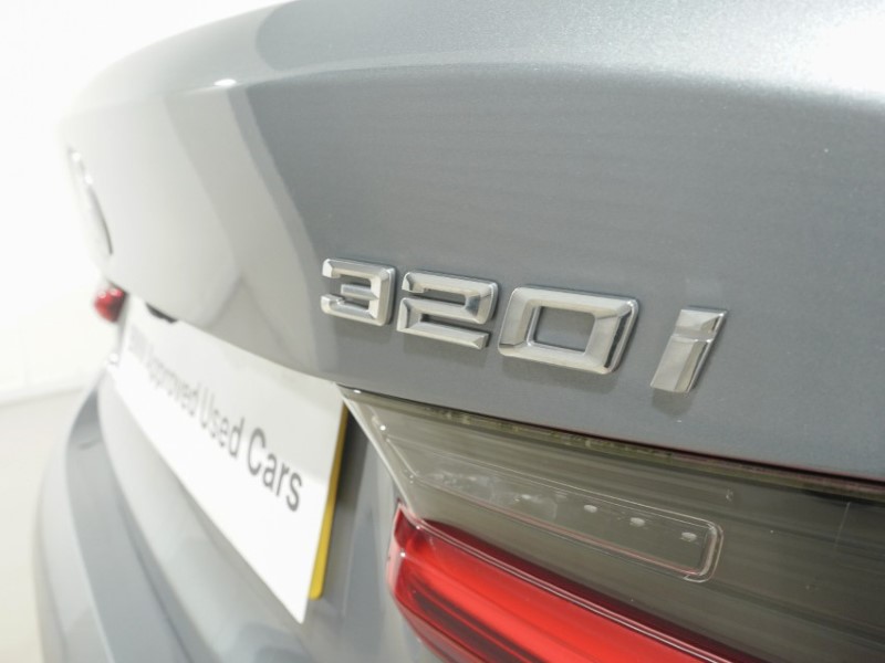 2023 (72) BMW 3 SERIES 320i M Sport 4dr Step Auto 5777803