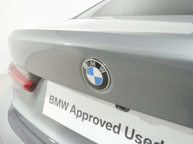 2023 (72) BMW 3 SERIES 320i M Sport 4dr Step Auto 5777802