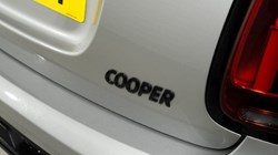 2023 (73) MINI HATCHBACK 1.5 Cooper Sport Premium 5dr Auto 5583568