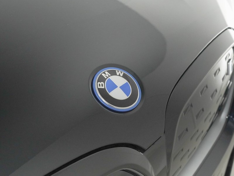 2023 (23) BMW iX3 210kW M Sport Pro 80kWh 5dr Auto 5602461