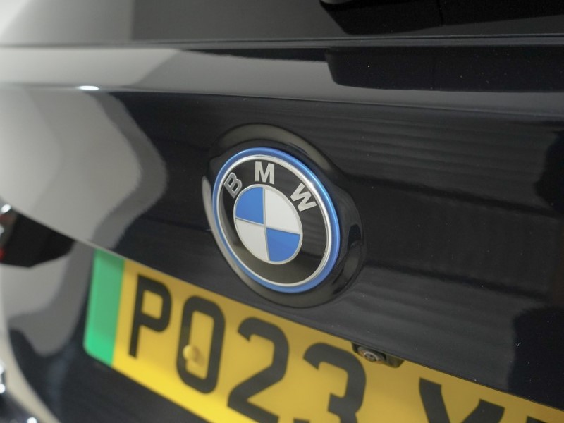 2023 (23) BMW iX3 210kW M Sport Pro 80kWh 5dr Auto 5602443